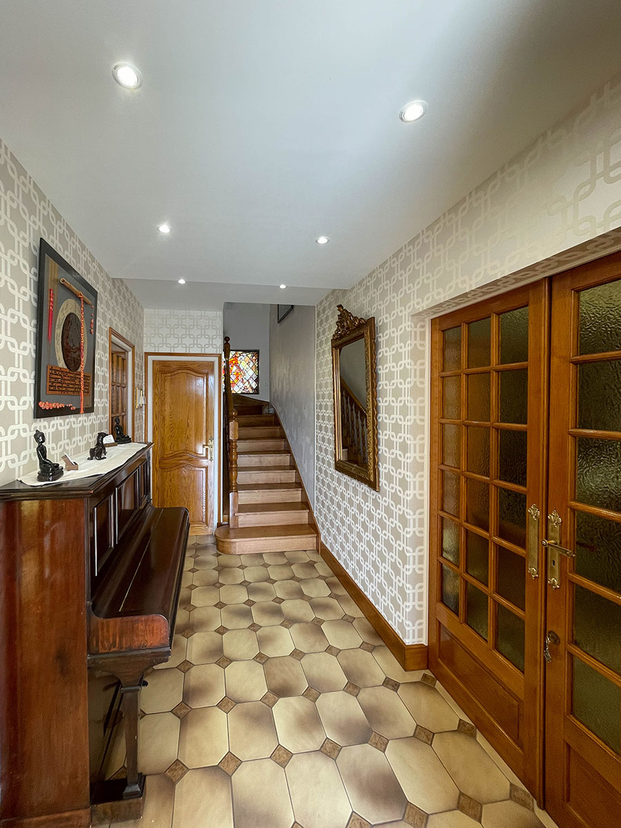 placeholder image-sq